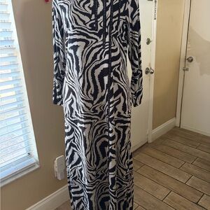 Chic Zebra Pattern Long Sleeve Dress
